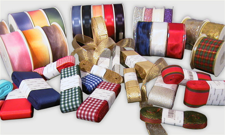 Stuhy a stužky - Máme stuhy různých barev, šířek a typů.